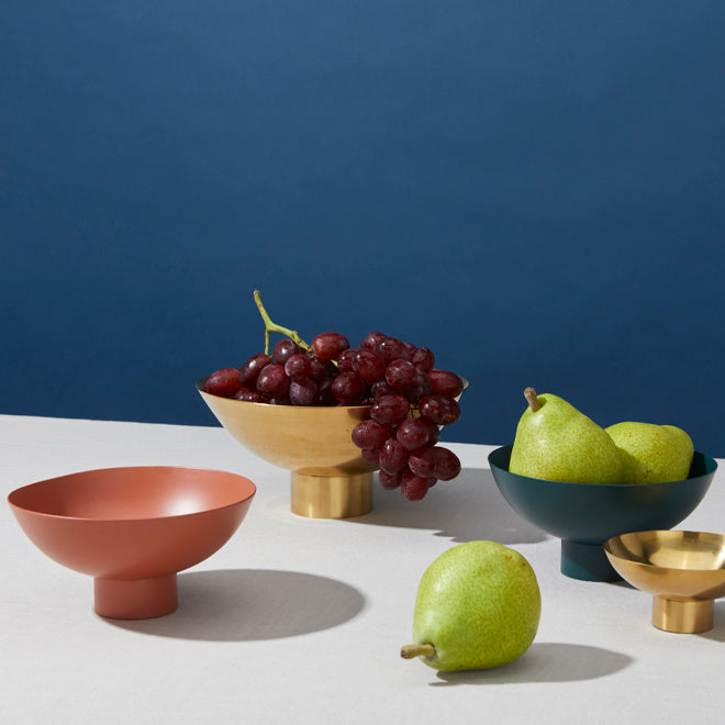 footed bowls with fruit