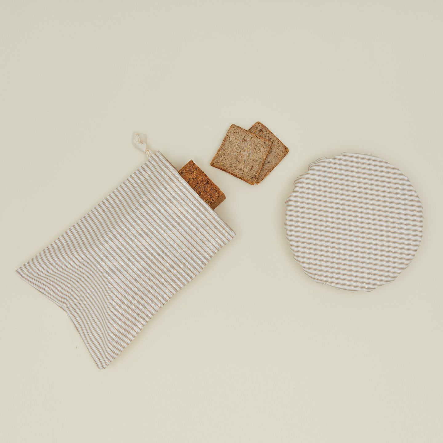 Dot and Army bread bag and bowl cover with bread