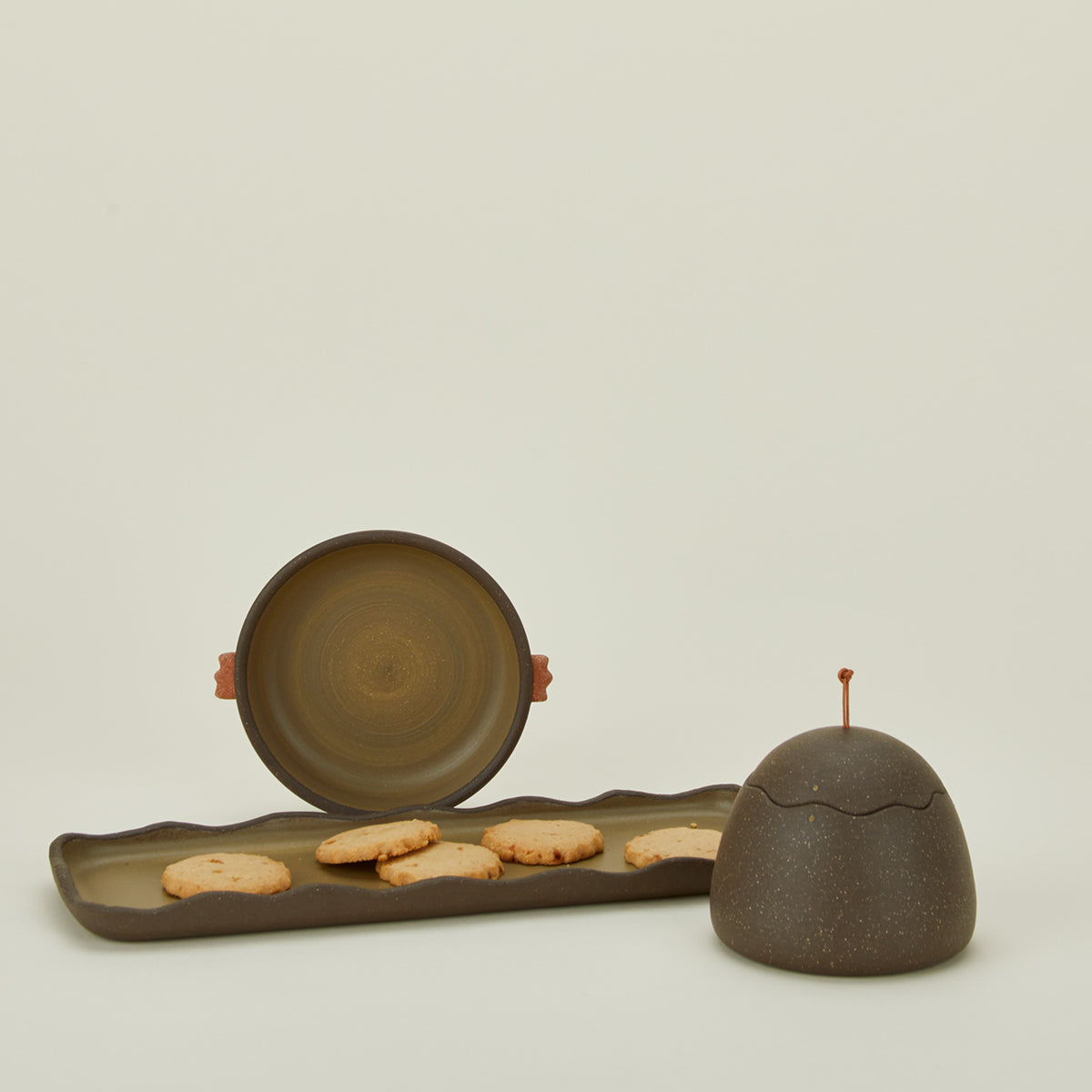 Stoneware Squiggle Jar - Olive – Hawkins New York