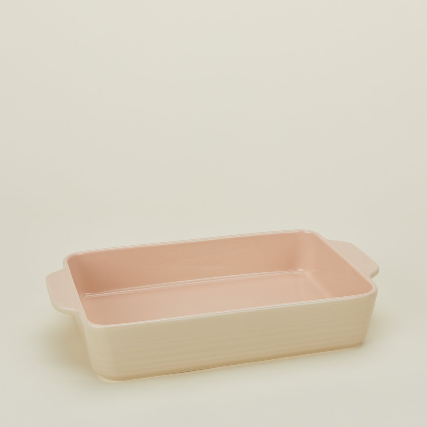9" x 13" in essential bakeware in blush