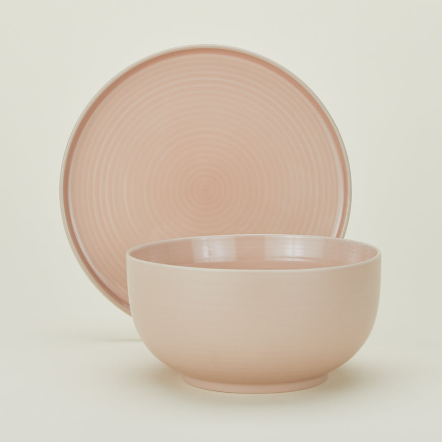 Essential Serving Bowl and Serving Platter in Blush.