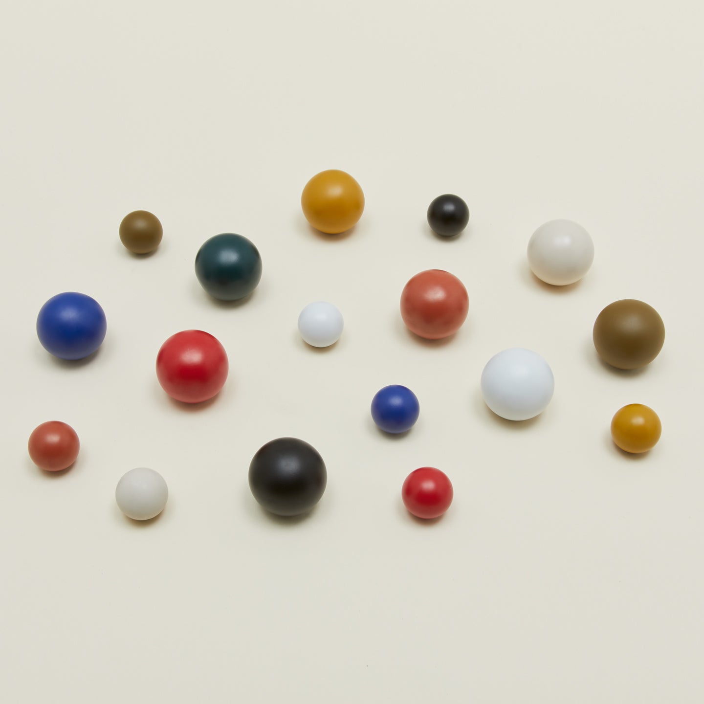 Knobs in a variety of colors and sizes.
