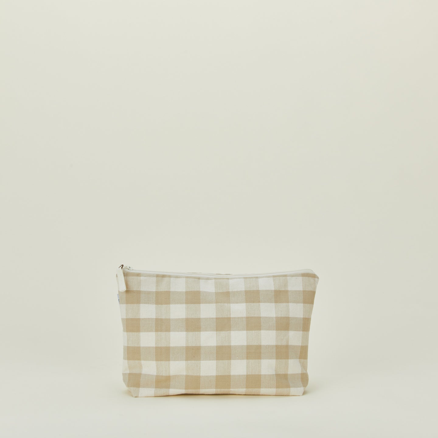Large essential gingham pouch in ivory and flax 