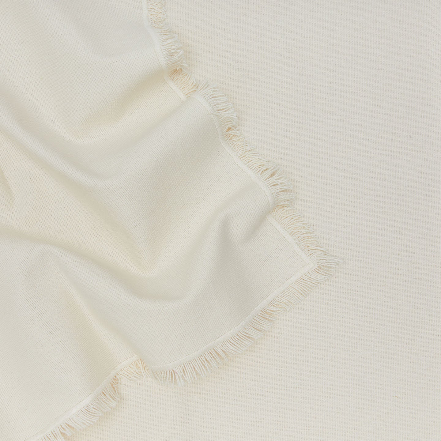 Detailed view of essential ivory runner