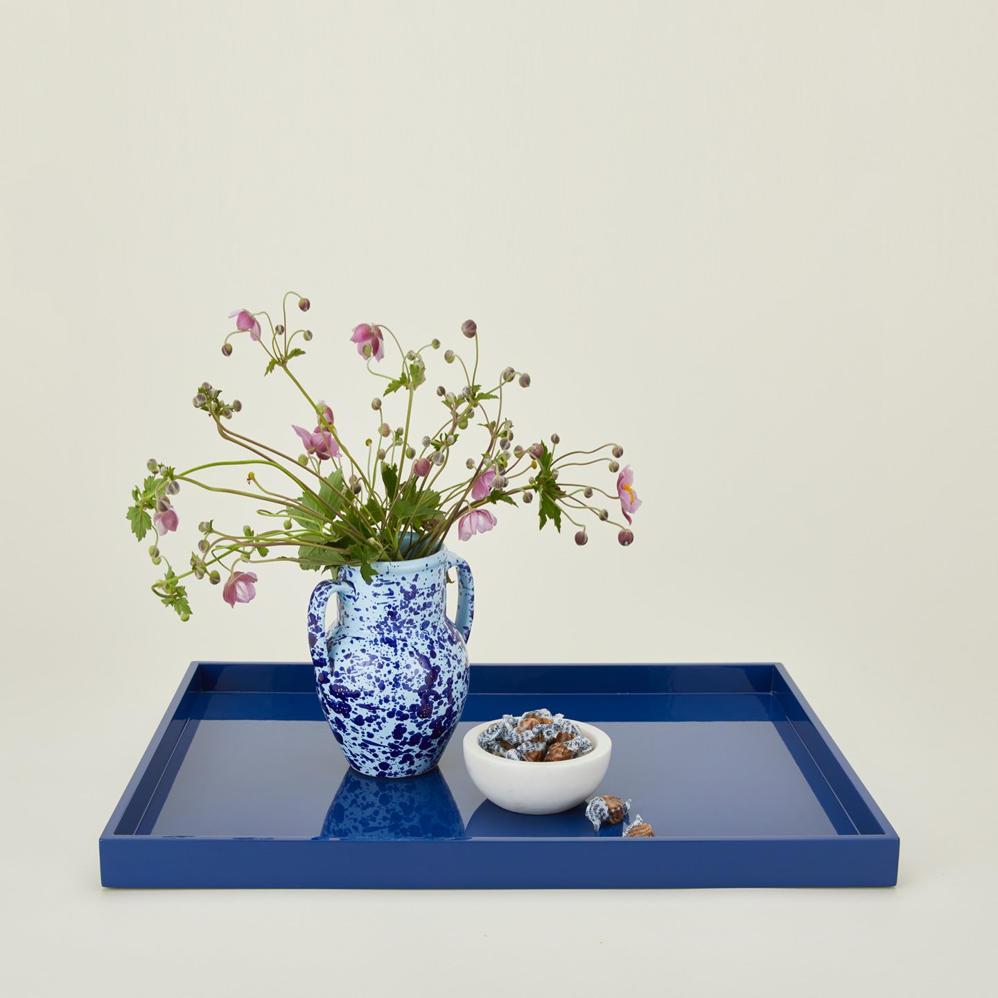 Large essential tray in cobalt