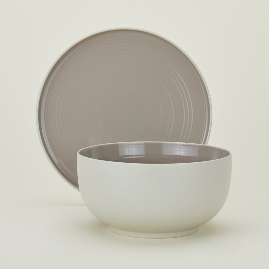 Essential Serving Bowl and Serving Platter in Light Grey.