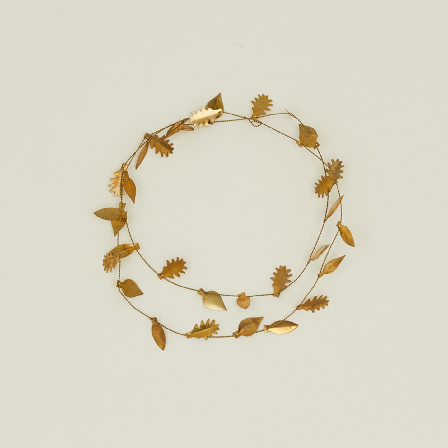 Brass leaf garland
