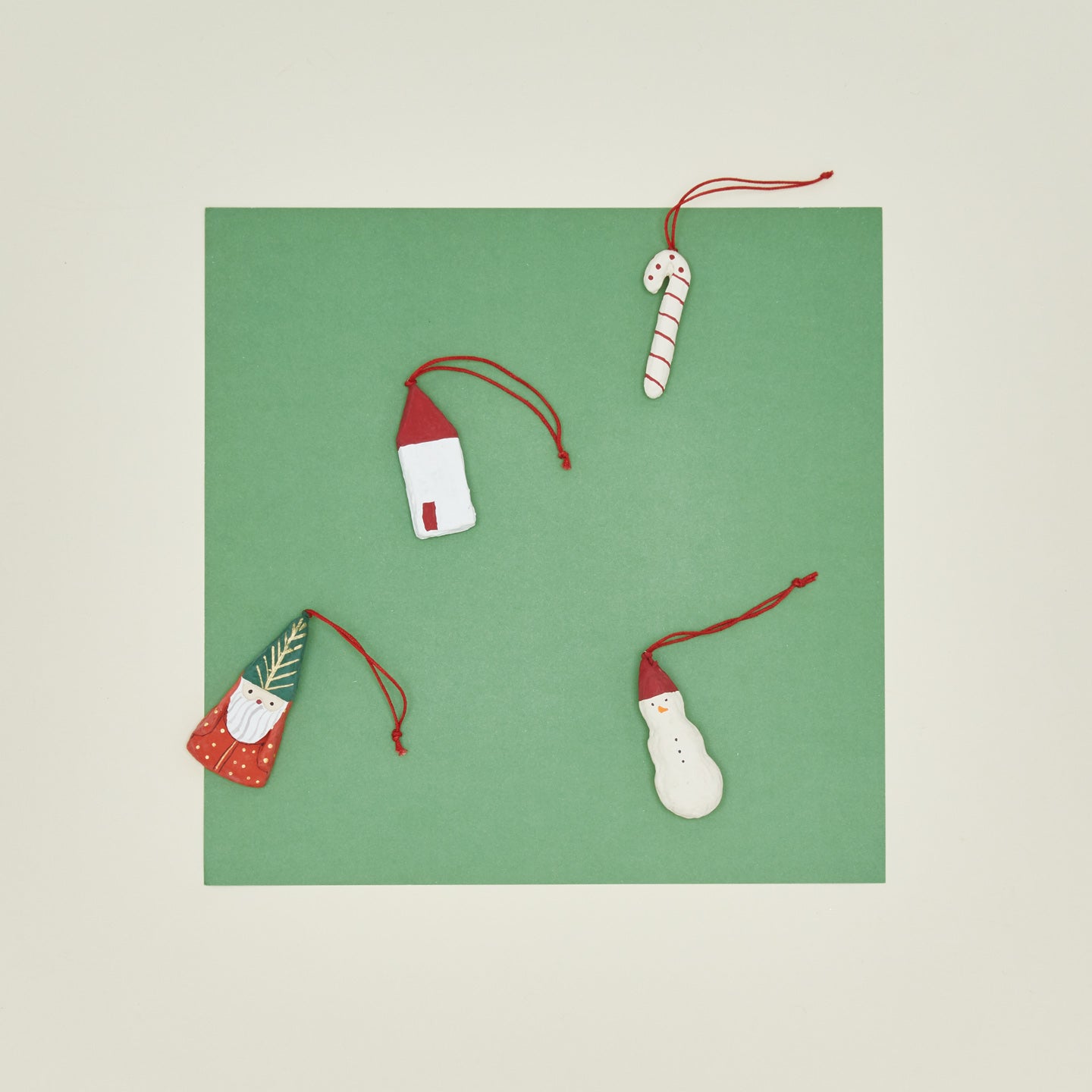 Nostalgia holiday ornaments set of 4
