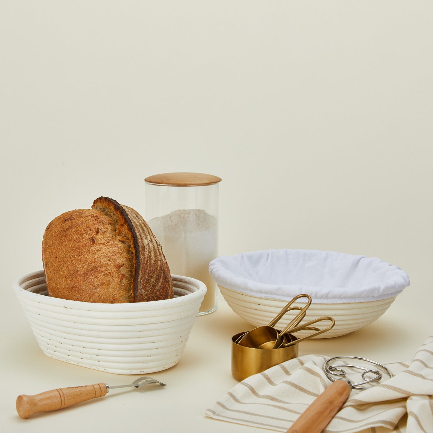 Frieling baking family.