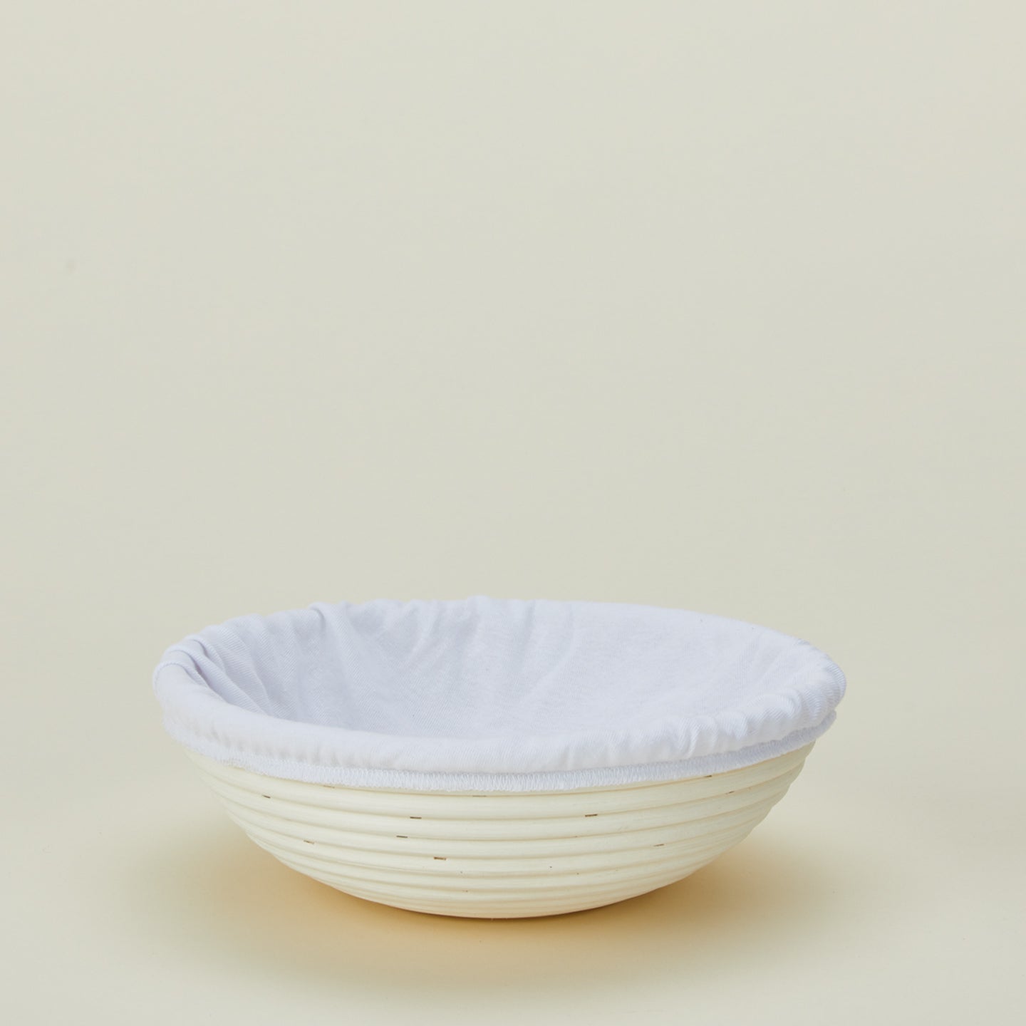 Banneton proofing basket with liner