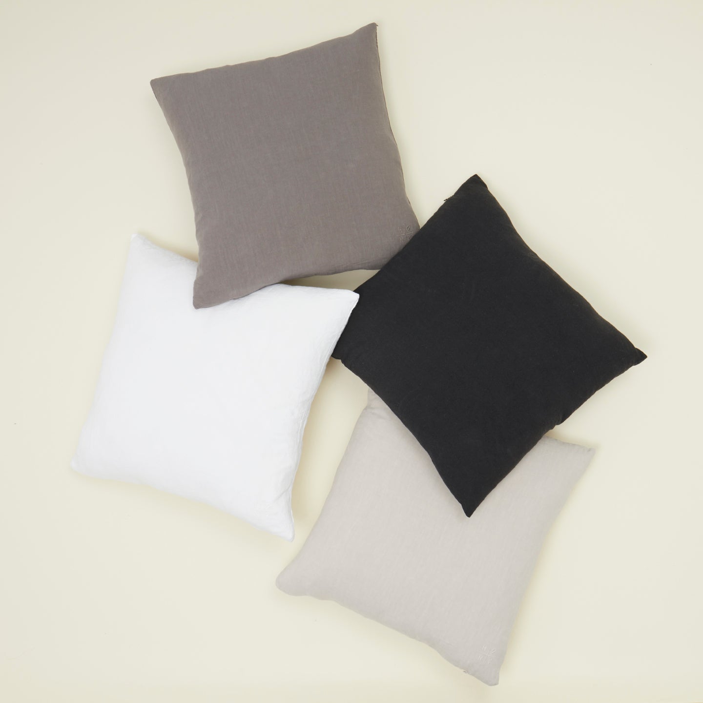 Simple Linen 12x22 Pillow - Black