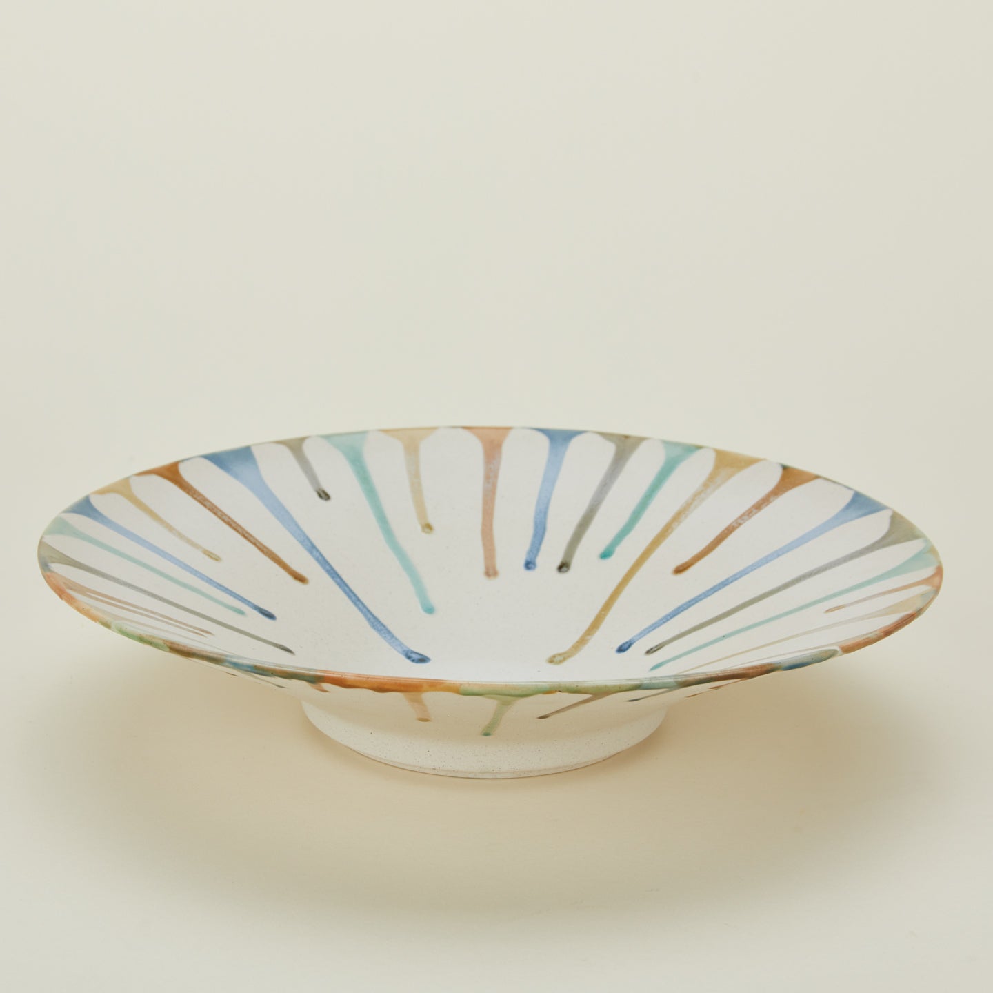 Close up view of Painter's drip bowl