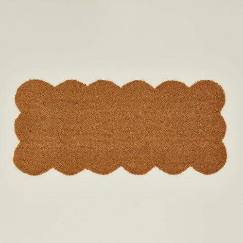 Overhead view of Scalloped doormat
