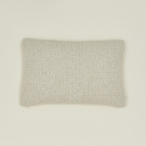 Theo Pillow
