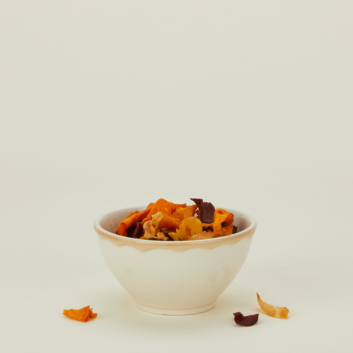 Latte cereal bowl with chips