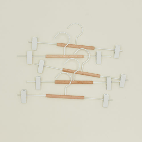 Clip hangers in chalk