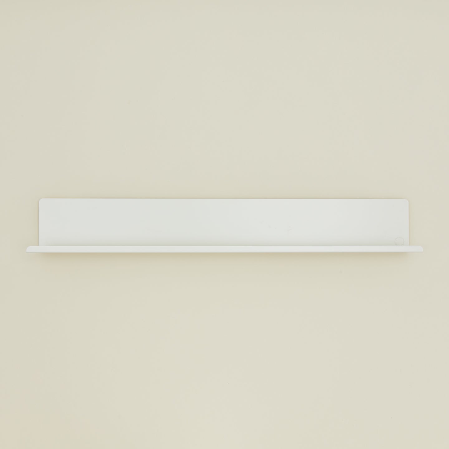 Large Ledge shelf in chalk