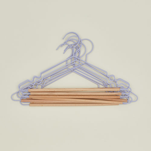 Top hangers in lilac