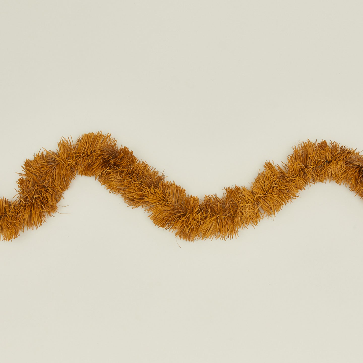 Paper garland in mustard