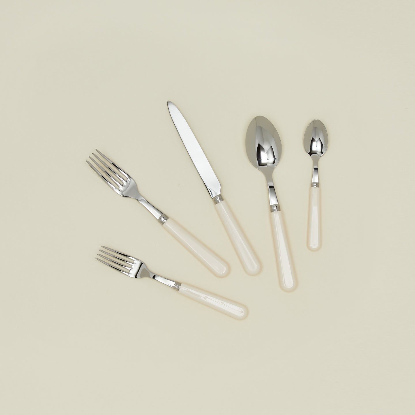 Pop 5-Piece Place Setting - Ivory – Hawkins New York