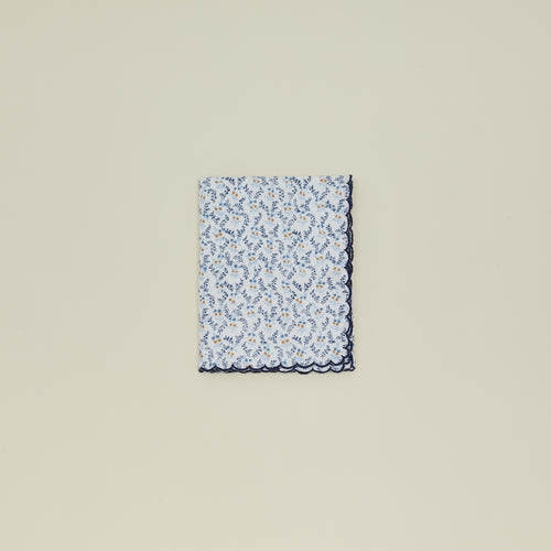 Little flowers rectangular tablecloth in blue