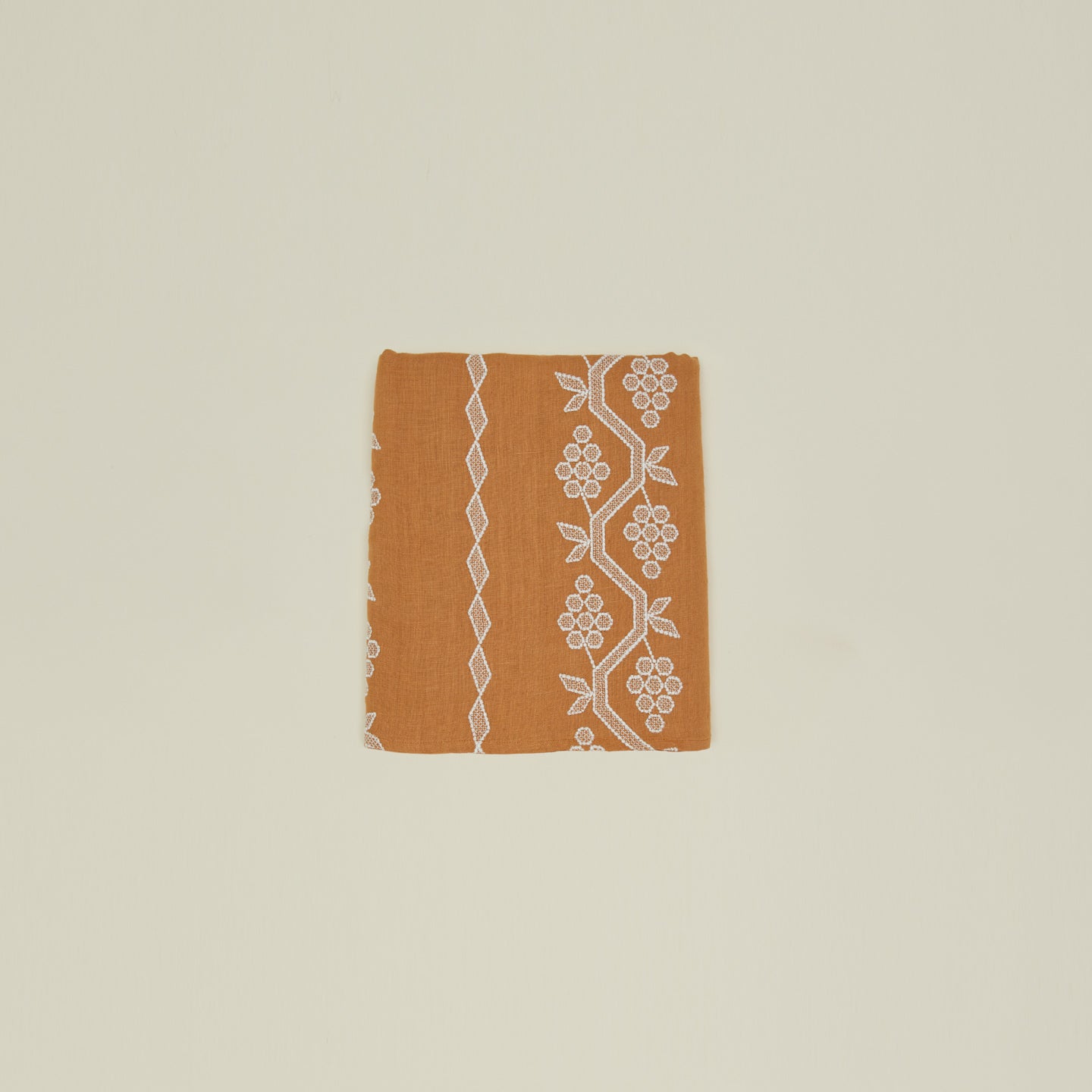 Napa tablecloth in mustard.