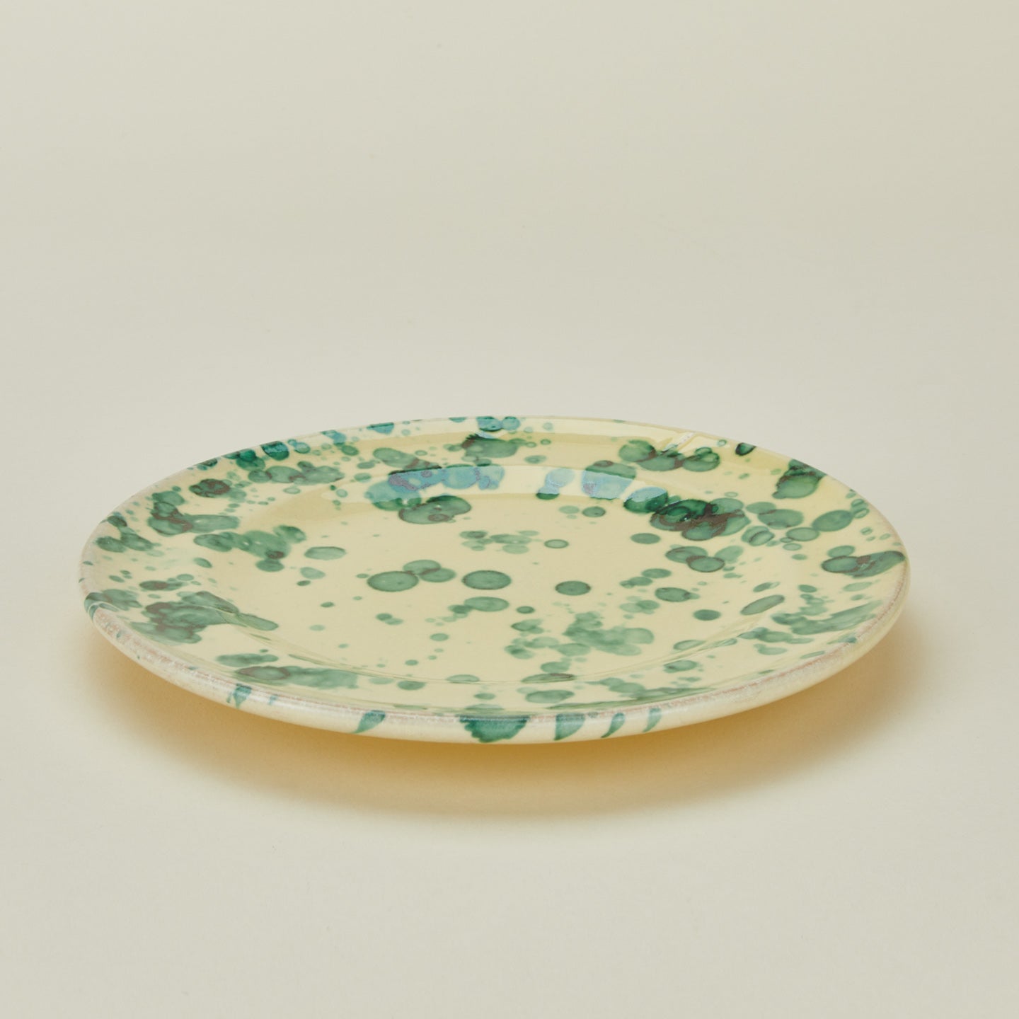 Splatter salad plate in yellow and green