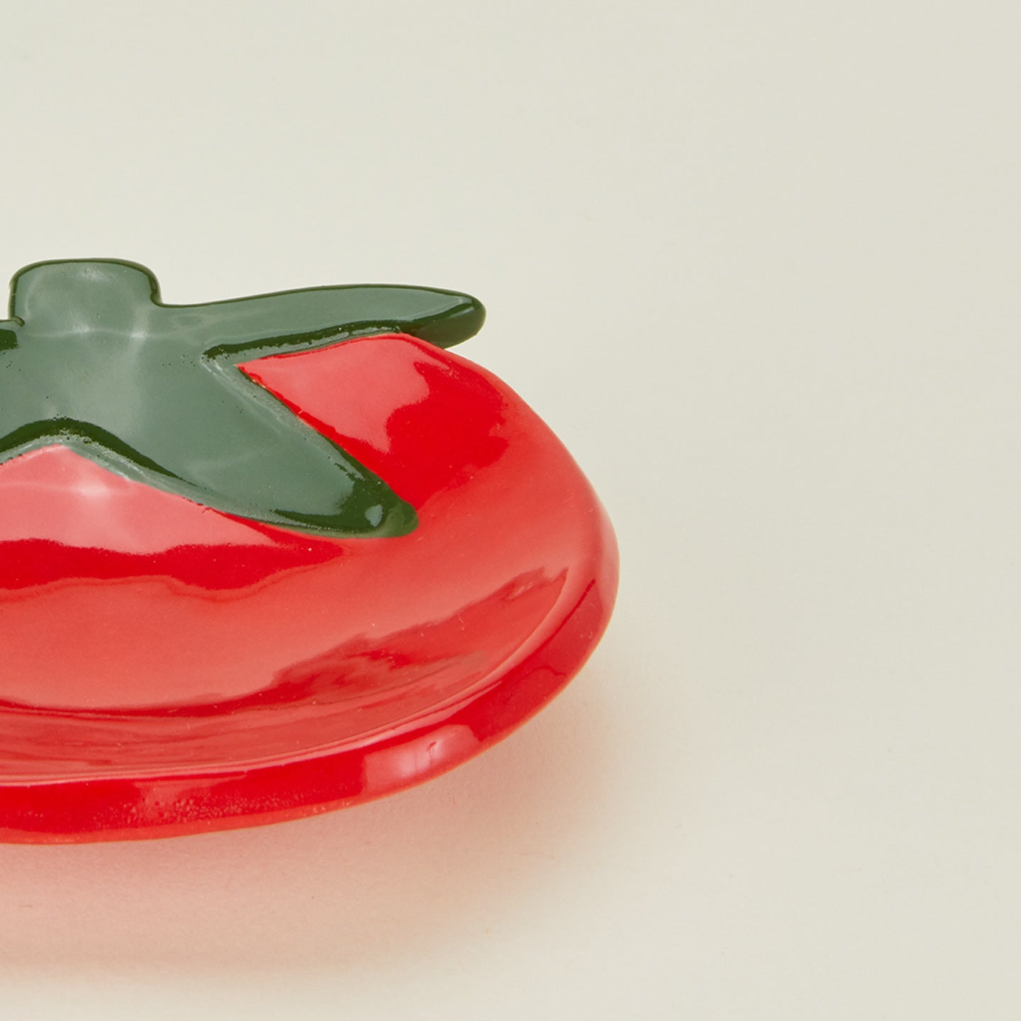 Closeup view of Tomato Ceramic Dish