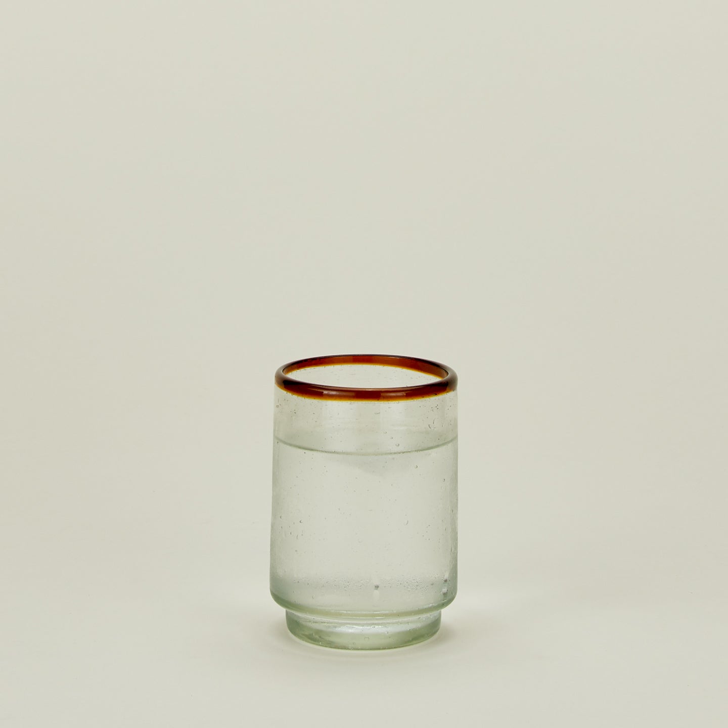 Medium Sobremesa amber rim glass