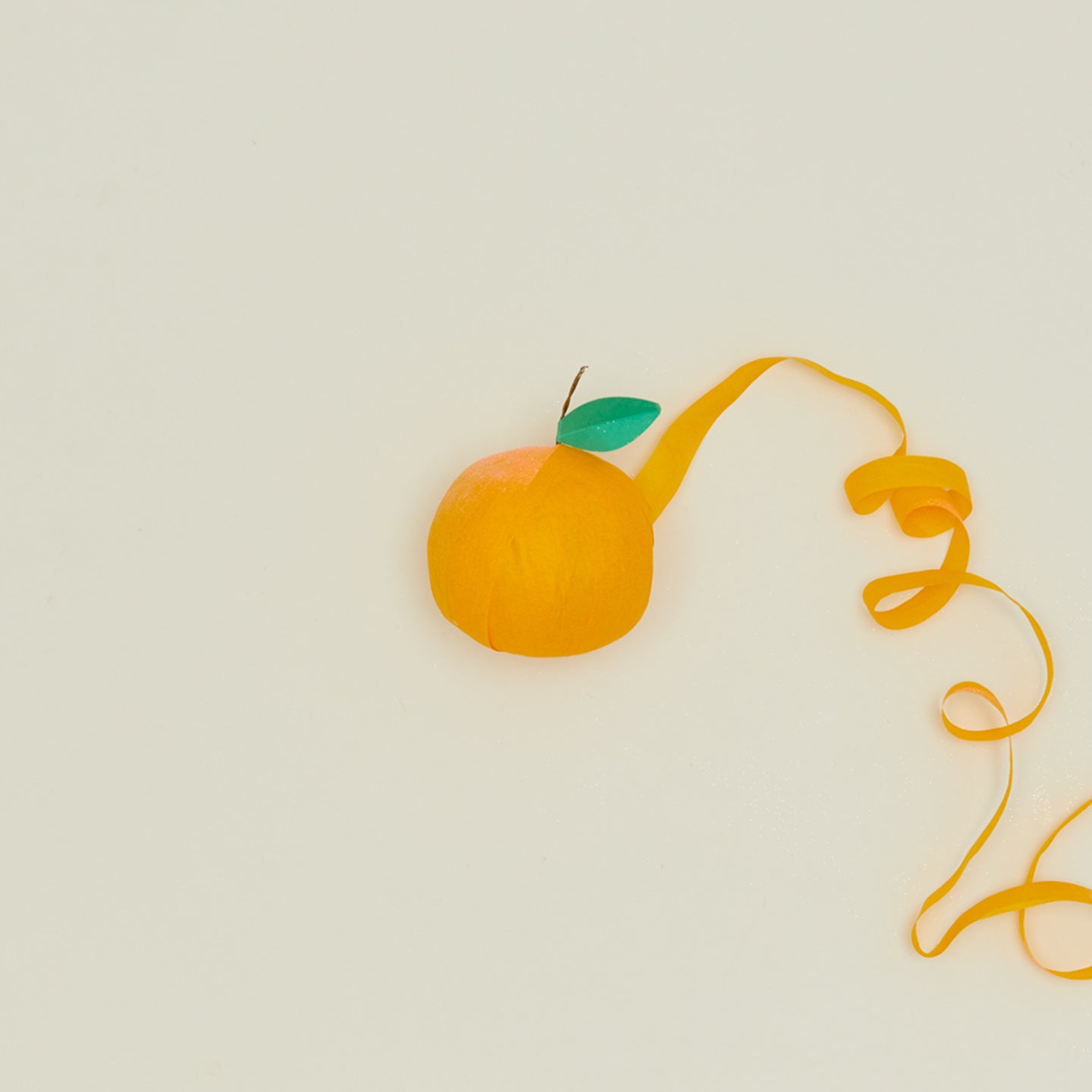 Paper surprise orange