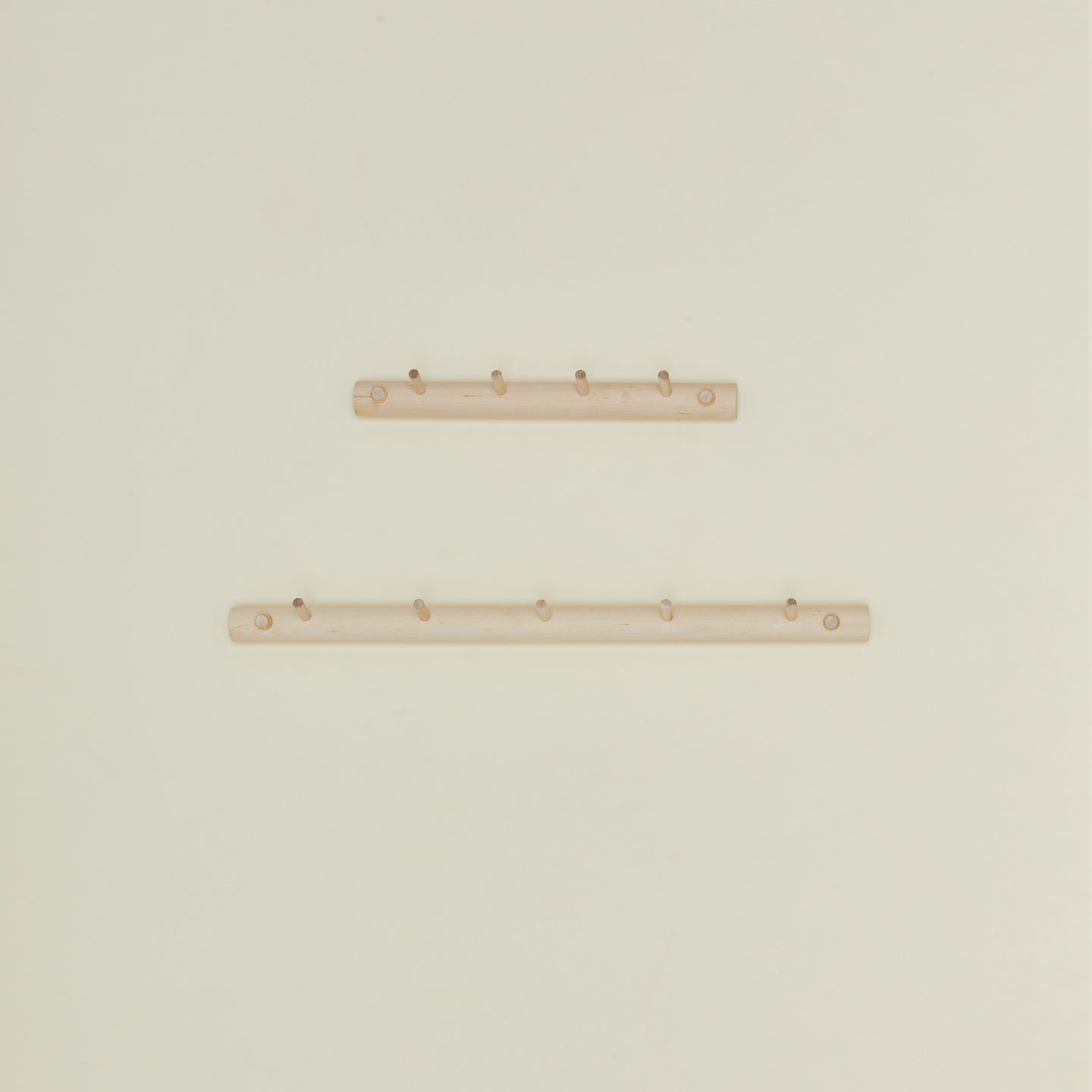 Oksa coat rack family