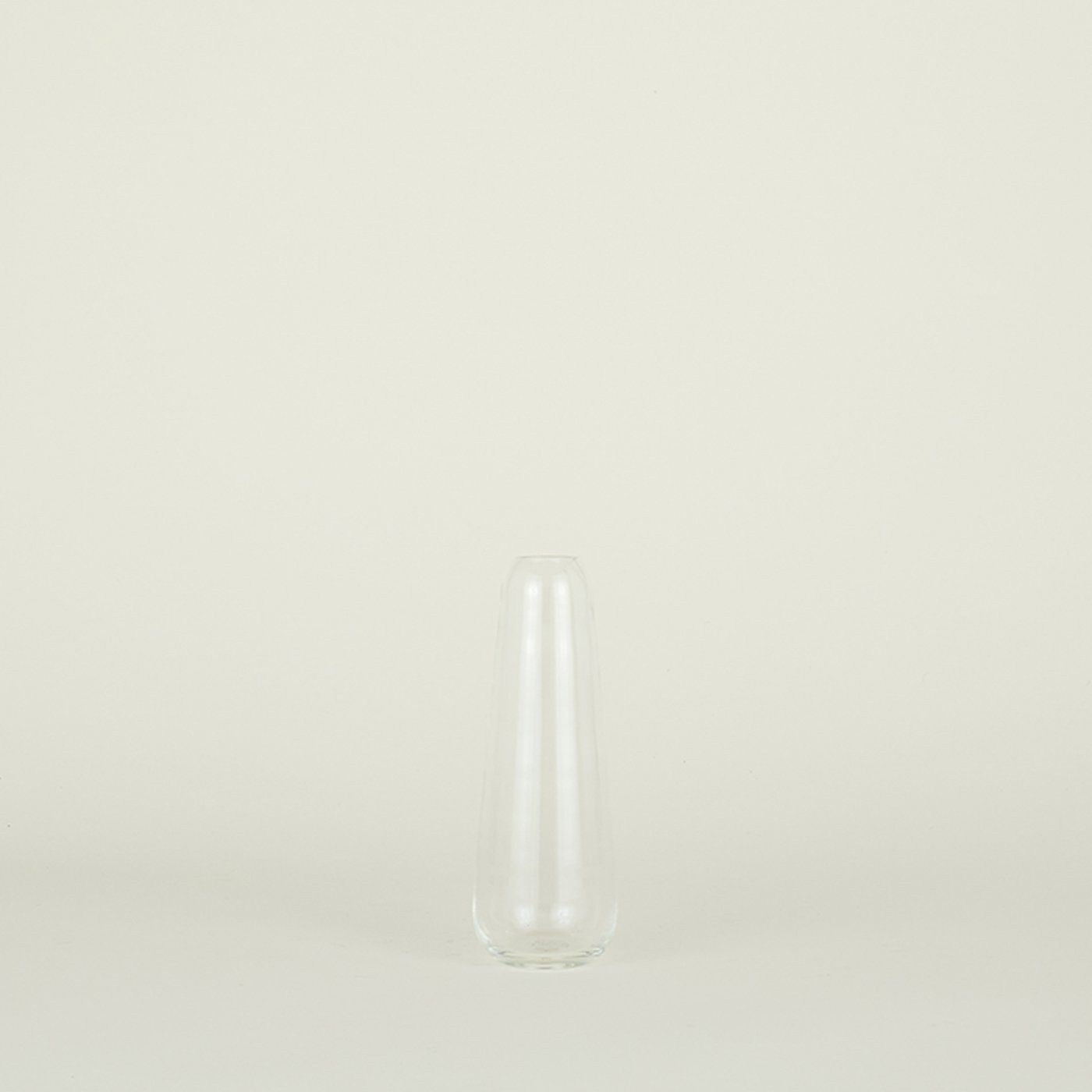 Aurora Slim Drop Vase - Clear