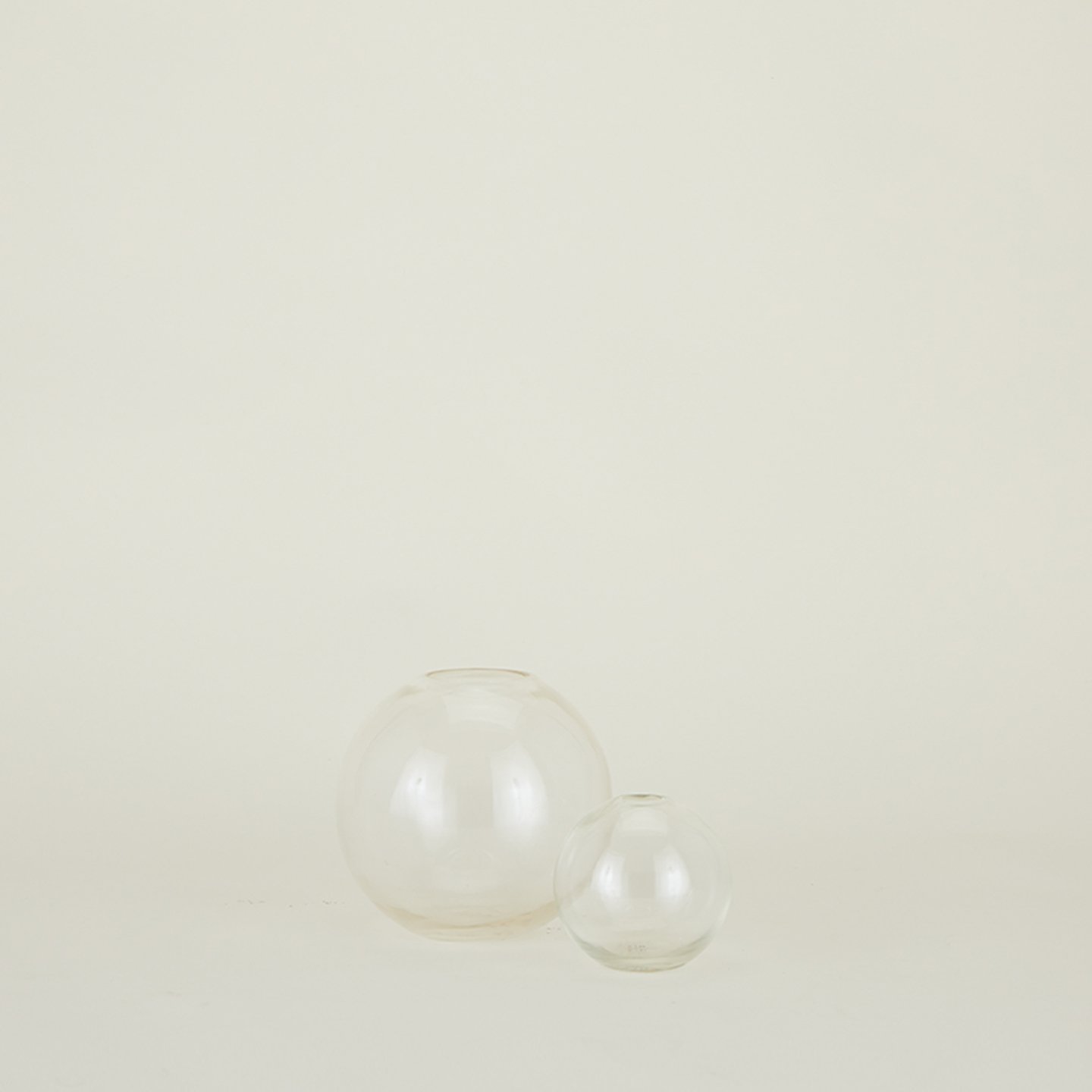 Aurora Sphere Vase - Clear