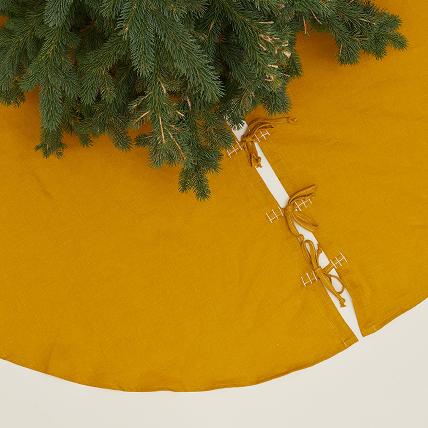 Simple Linen Tree Skirt - Mustard