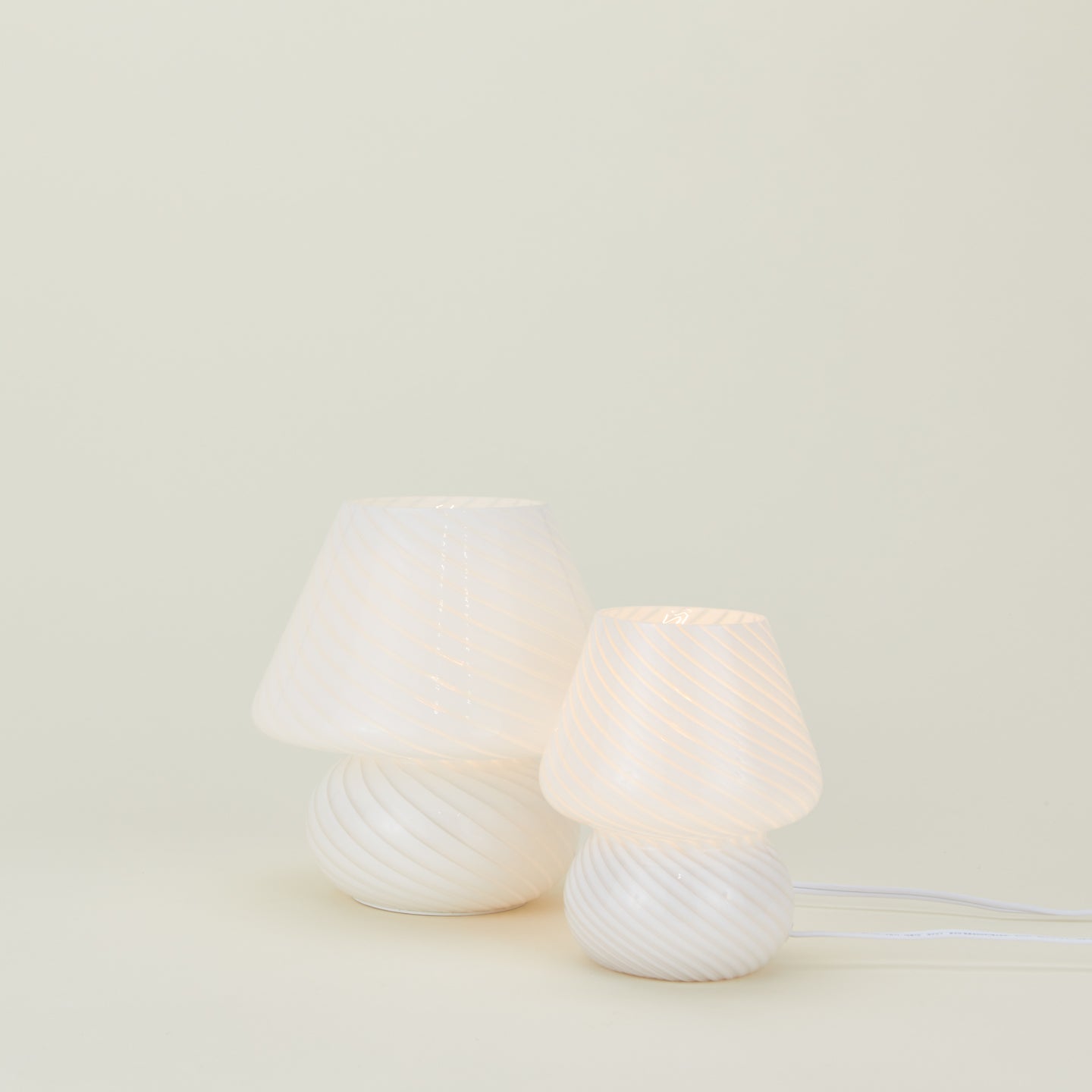 Glass Mini Mushroom Lamp - White