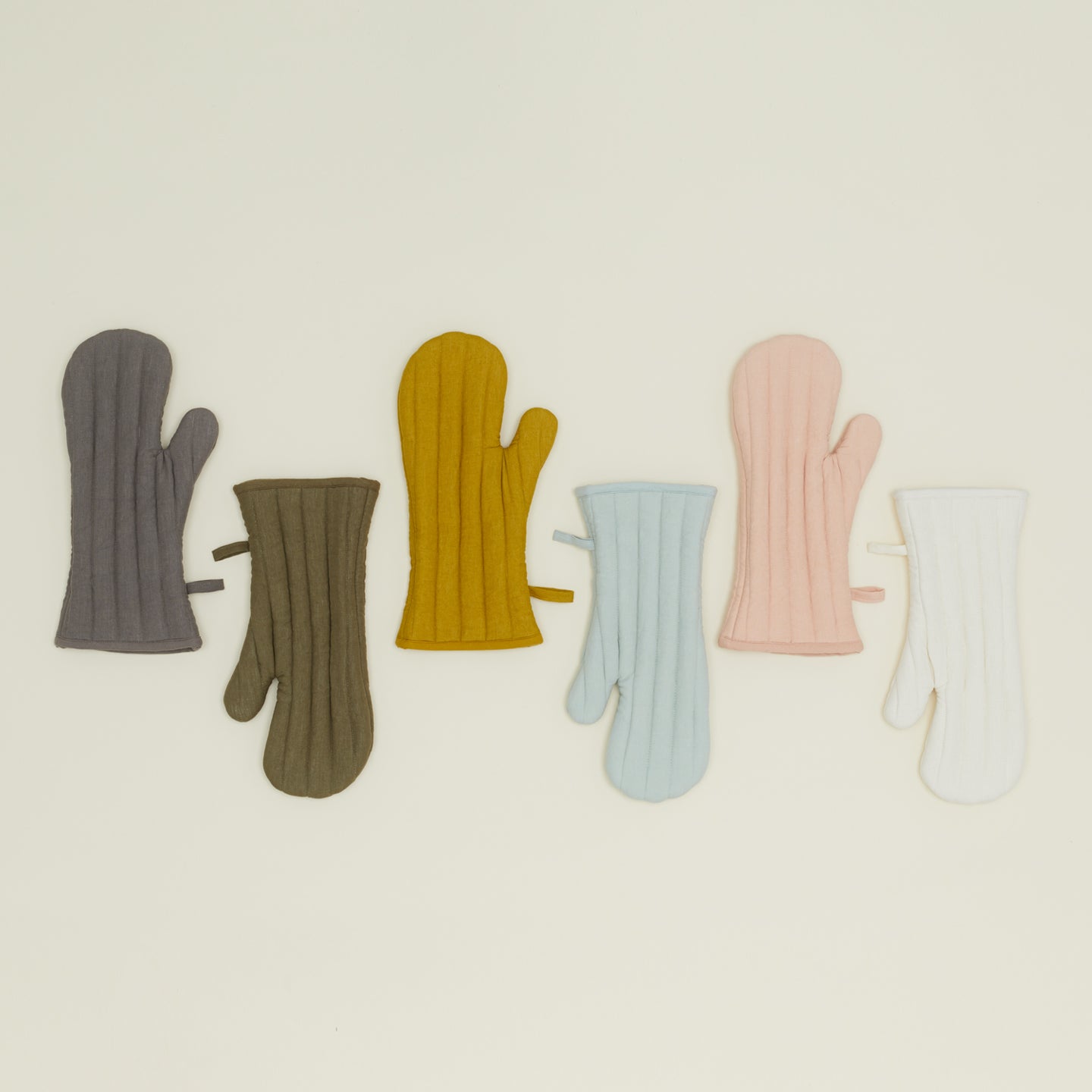 Simple Linen Oven Mitt - Olive – Hawkins New York