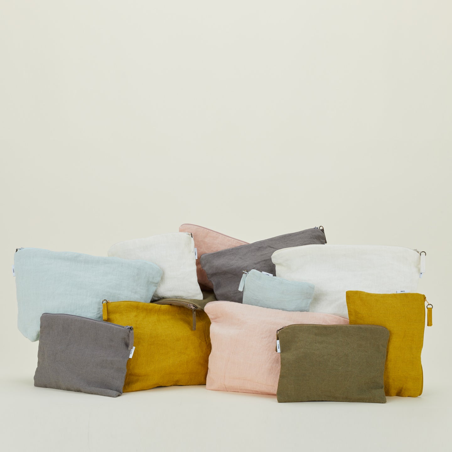 Simple Linen Zipper Pouch Sky Hawkins New York