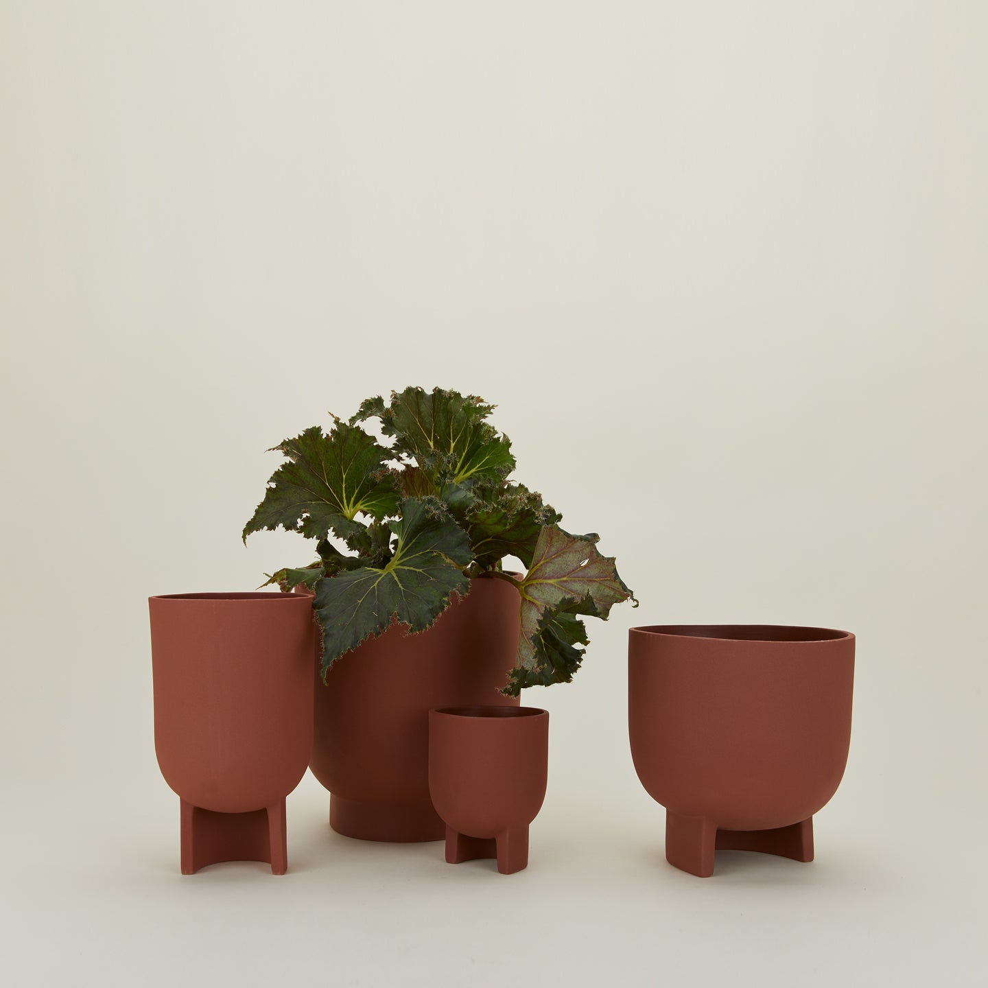 Serene Flowerpot - Terracotta