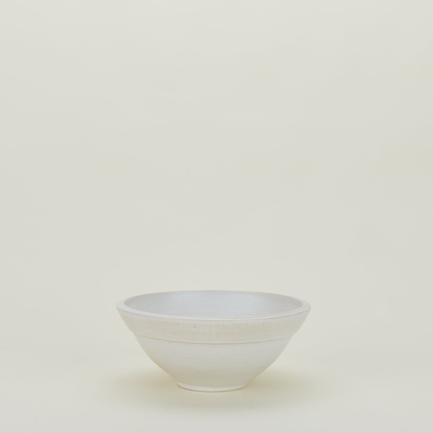 Stoneware Serving Bowl - Eggshell